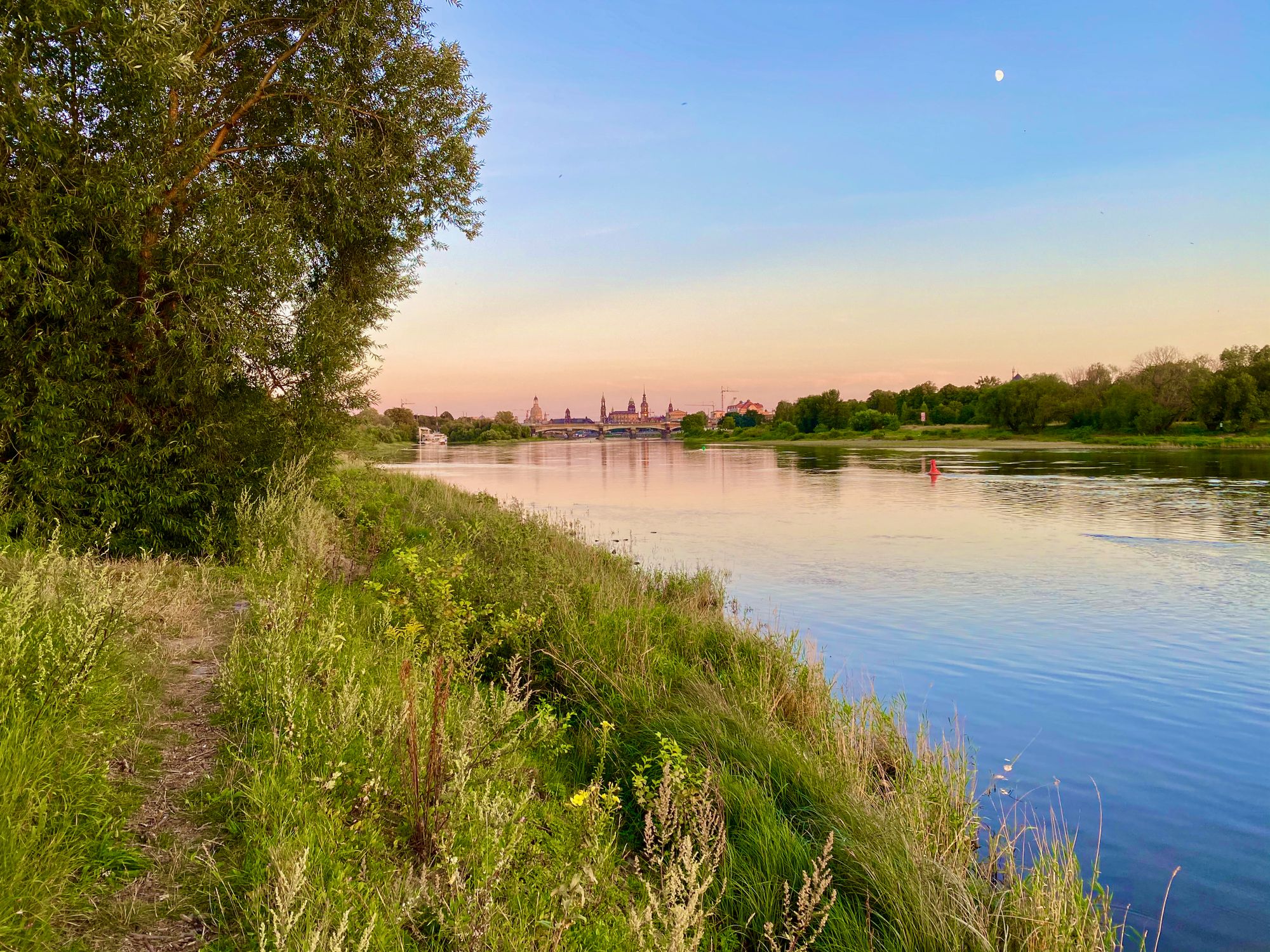 "Na, gefällt's dir noch in Dresden?"
